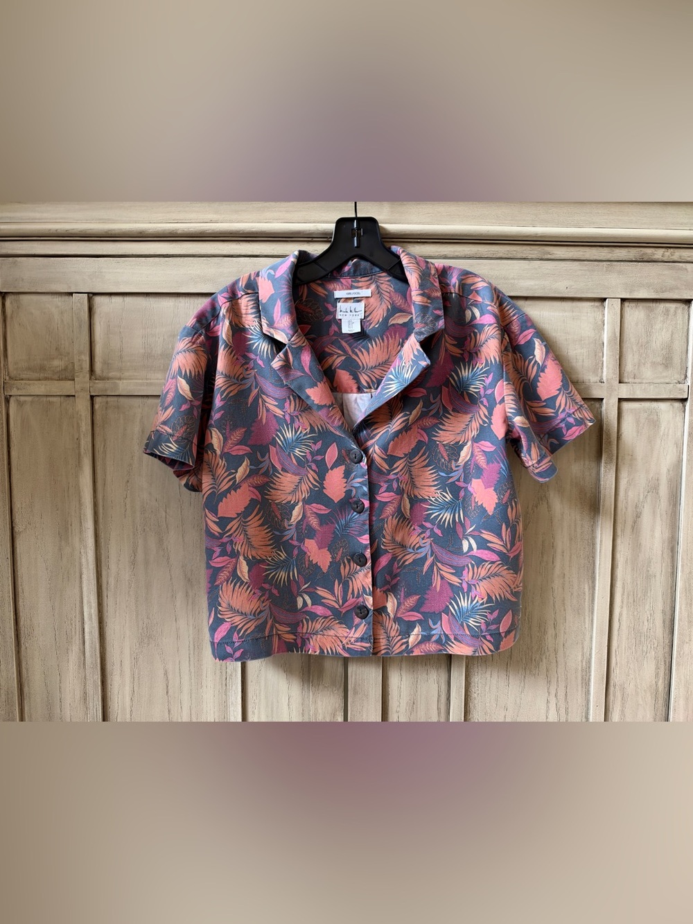 Nicole Miller Women Short Sleeve Camp Style Button Down Blouse Top Shirt Small S